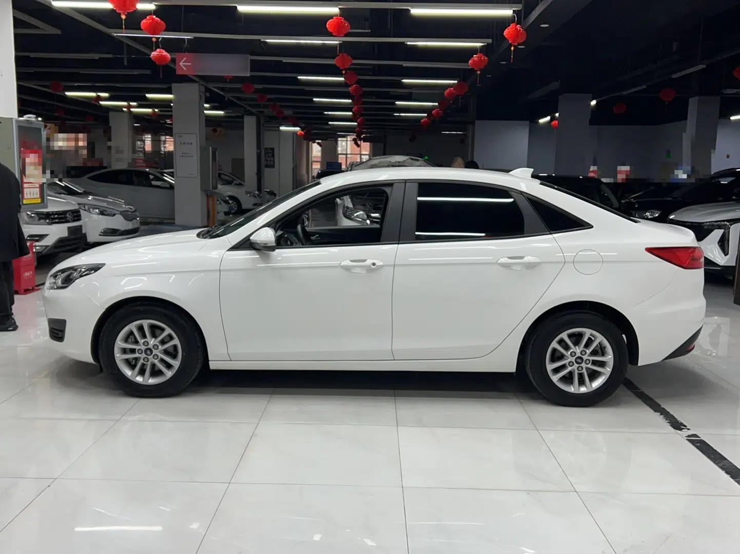 Ford Escort 2019 Revised 1.5L Automatic ZhiXiang Version (Tire Pressure Monitoring) China VI Standard — миниатюра 7