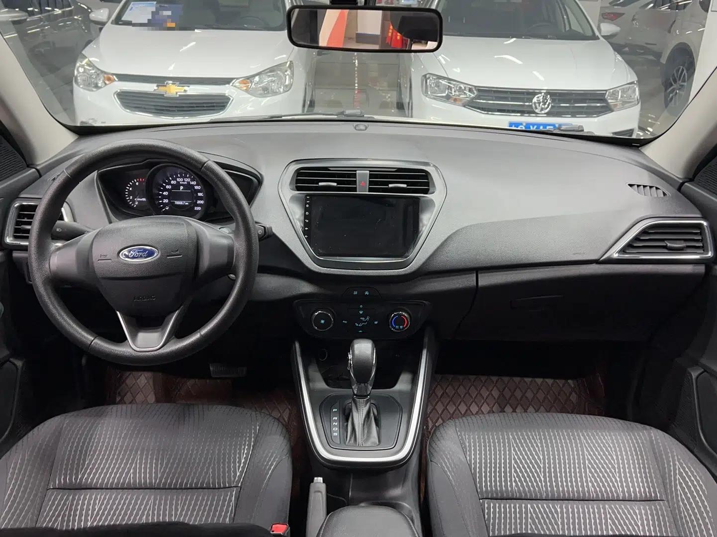 Ford Escort 2019 Revised 1.5L Automatic ZhiXiang Version (Tire Pressure Monitoring) China VI Standard — миниатюра 9