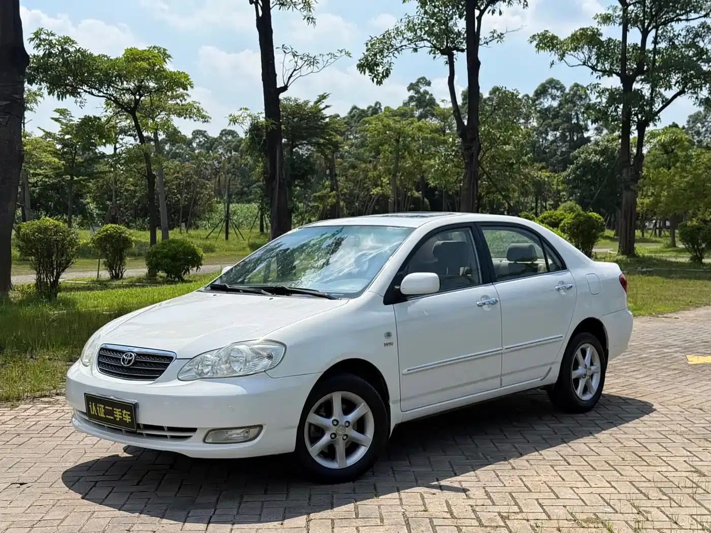 Corolla 2004 1.8L Automatic GLX-i — миниатюра 1