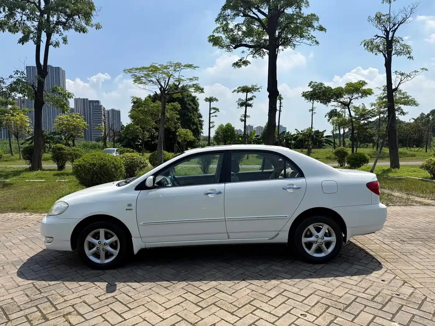 Corolla 2004 1.8L Automatic GLX-i — миниатюра 2