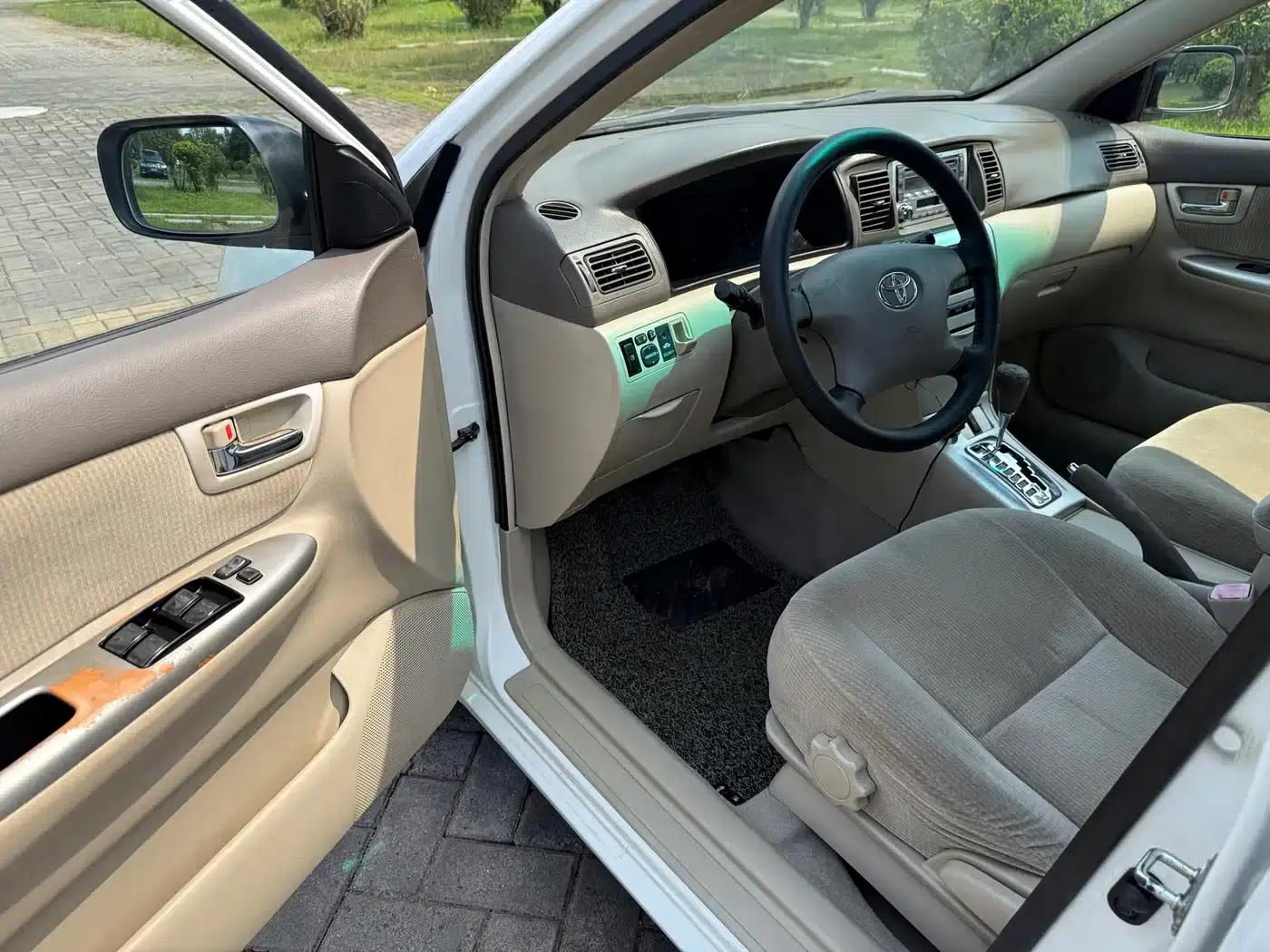 Corolla 2004 1.8L Automatic GLX-i — миниатюра 9