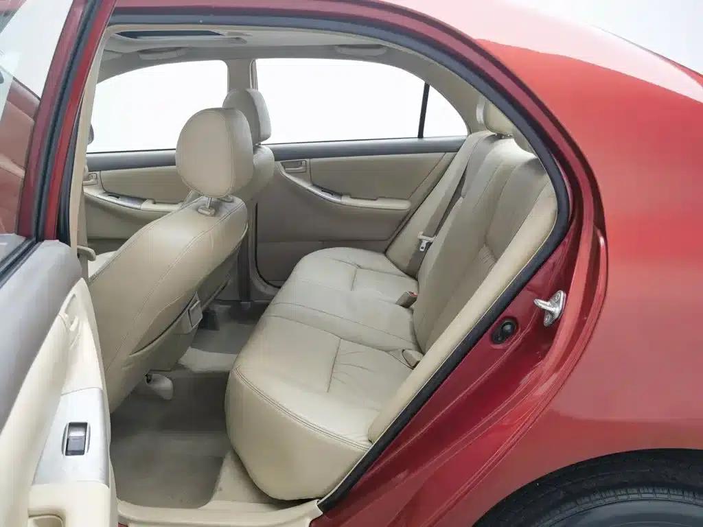 2011 Corolla 1.6L Automatic Deluxe Edition — миниатюра 15