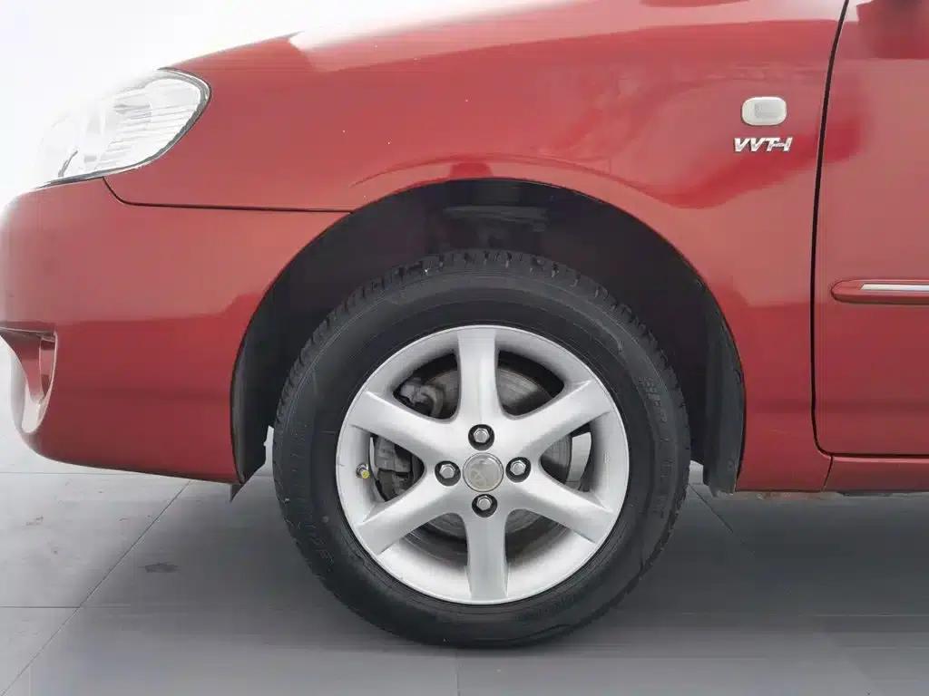 2011 Corolla 1.6L Automatic Deluxe Edition — миниатюра 17