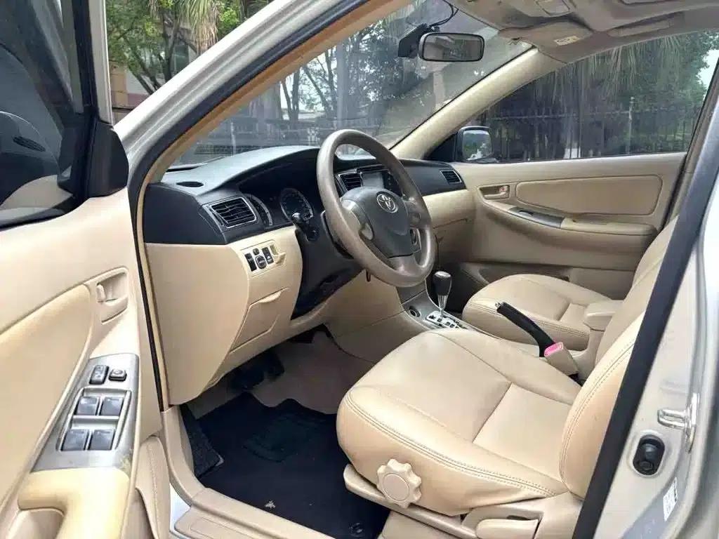 Corolla 2013 1.6L Automatic Premium Edition — миниатюра 4