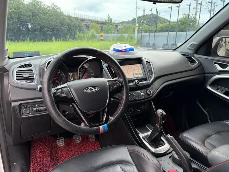 Chery Tiggo 5 2015 2.0L Manual Comfort Edition — миниатюра 8
