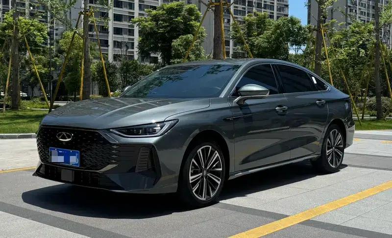 Chery Arrizo 8 PRO 2025 1.6T DCT Luxury Edition — миниатюра 1