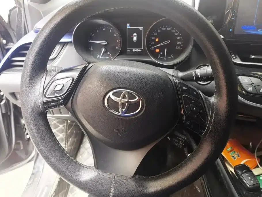 Toyota C-HR 2018 2.0L Leading Edition (National V Emission Standard) — миниатюра 15