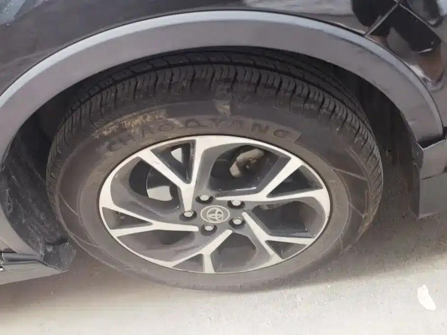 Toyota C-HR 2018 2.0L Leading Edition (National V Emission Standard) — миниатюра 6