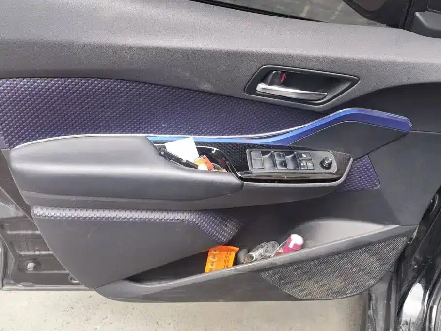 Toyota C-HR 2018 2.0L Leading Edition (National V Emission Standard) — миниатюра 7