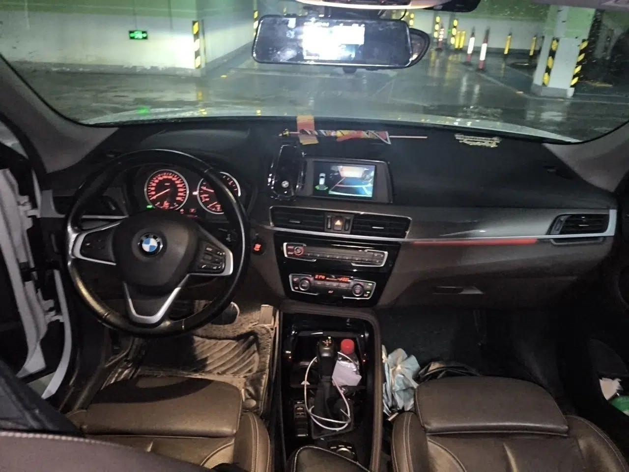 BMW X1 2018 sDrive18Li Luxury Model — миниатюра 18