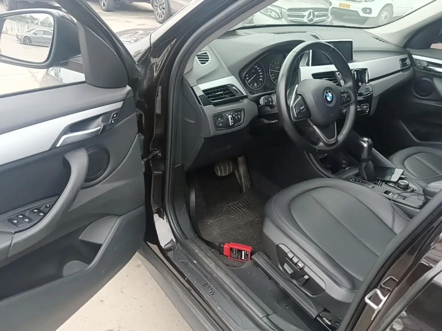 BMW X1 2016 sDrive18Li Fashion Model — миниатюра 18