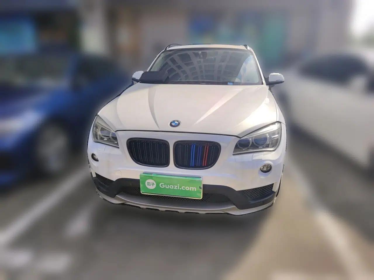 BMW X1 2014 sDrive18i Leading Model — миниатюра 2