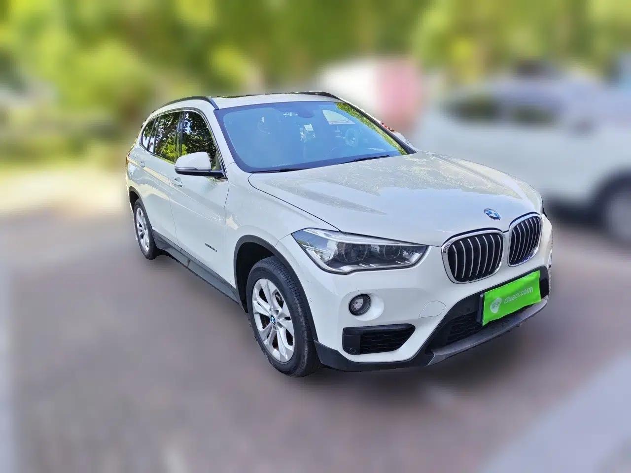 BMW X1 2016 sDrive18Li Premium Edition — миниатюра 3