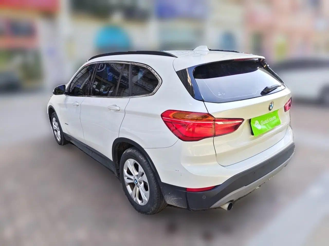 BMW X1 2016 sDrive18Li Premium Edition — миниатюра 4