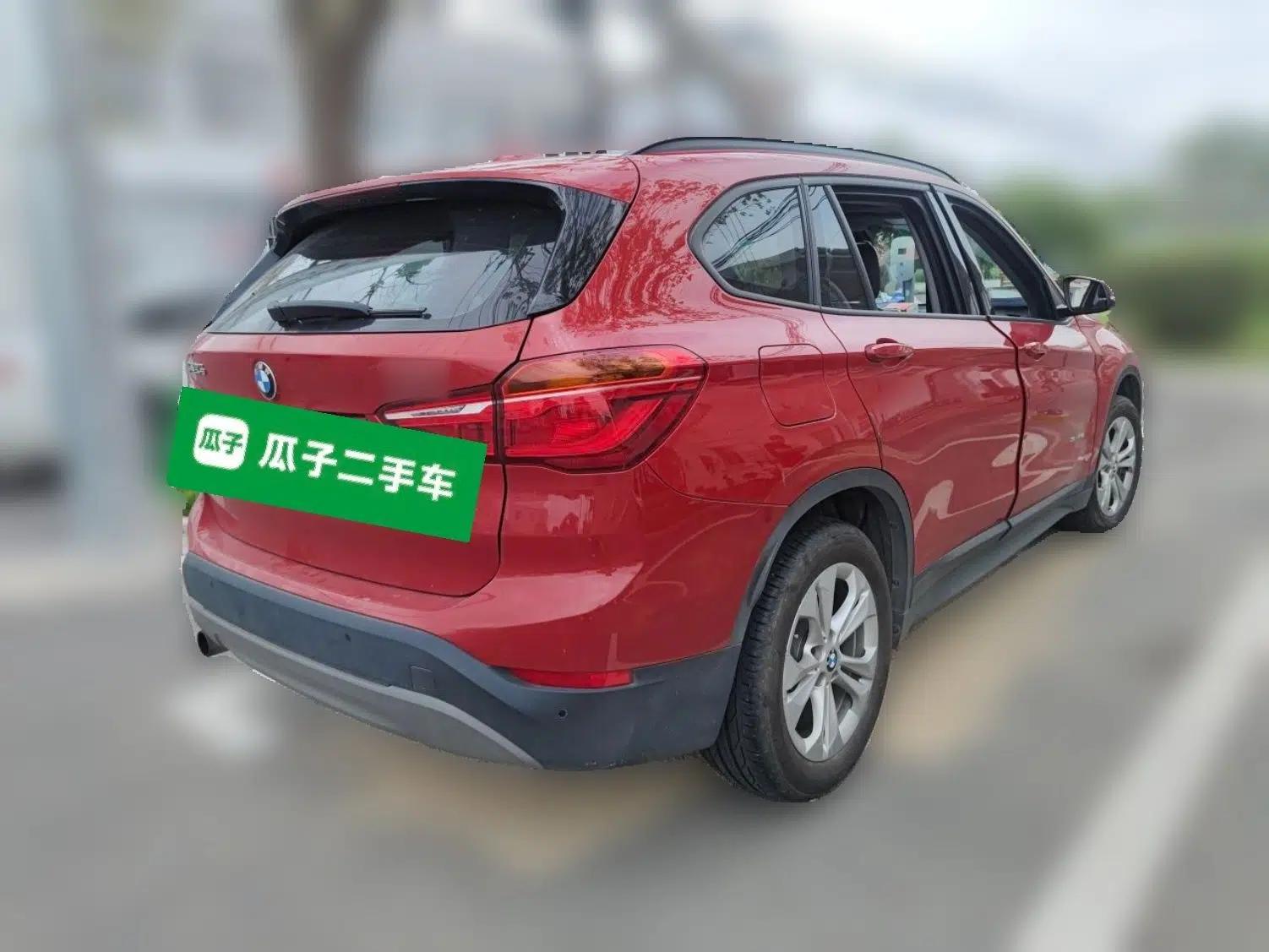 BMW X1 2016 sDrive18Li Premium Edition — миниатюра 6