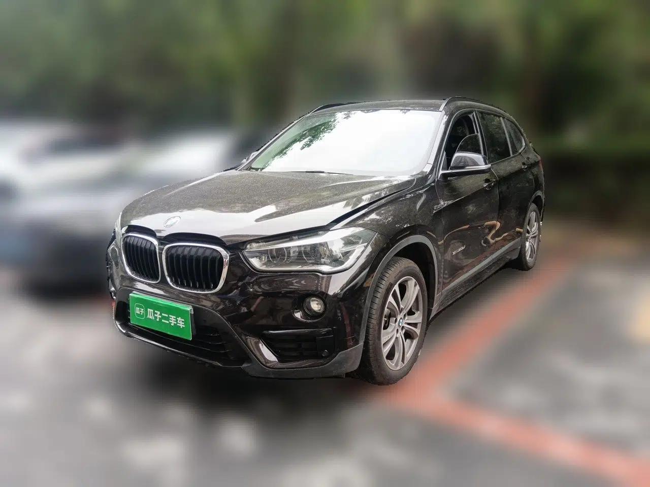 BMW X1 2016 sDrive20Li Luxury Model — миниатюра 1