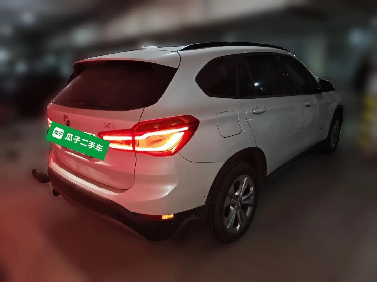 BMW X1 2016 sDrive18Li Premium Edition — миниатюра 6