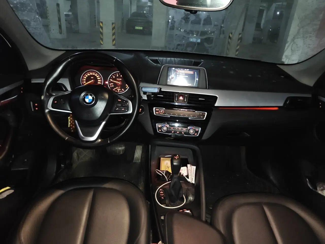 BMW X1 2016 sDrive18Li Premium Edition — миниатюра 9