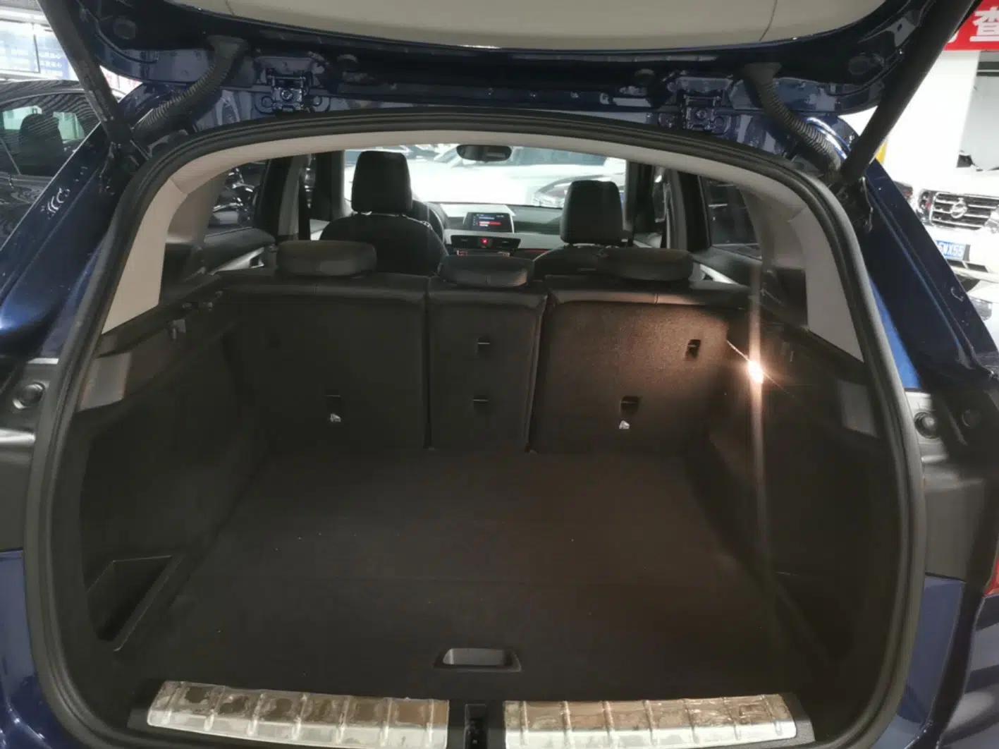 BMW X1 2019 sDrive18Li Fashion Model — миниатюра 22