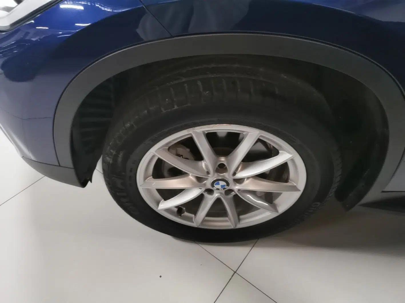 BMW X1 2019 sDrive18Li Fashion Model — миниатюра 10