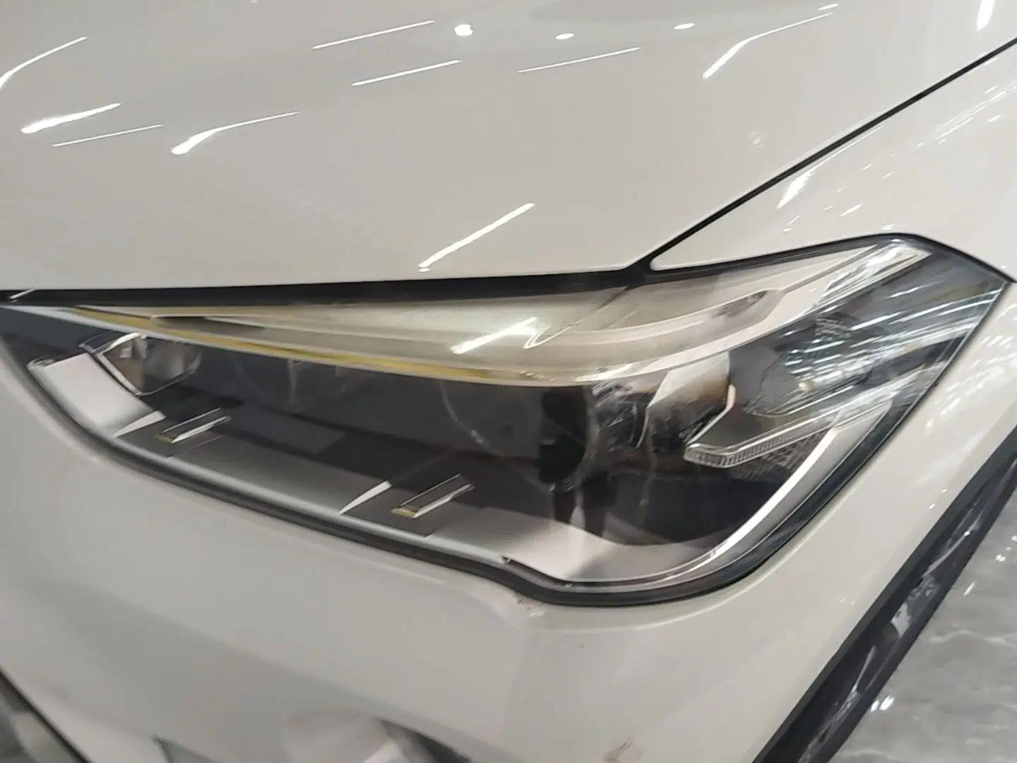 BMW X1 2019 sDrive18Li Premium Edition — миниатюра 8