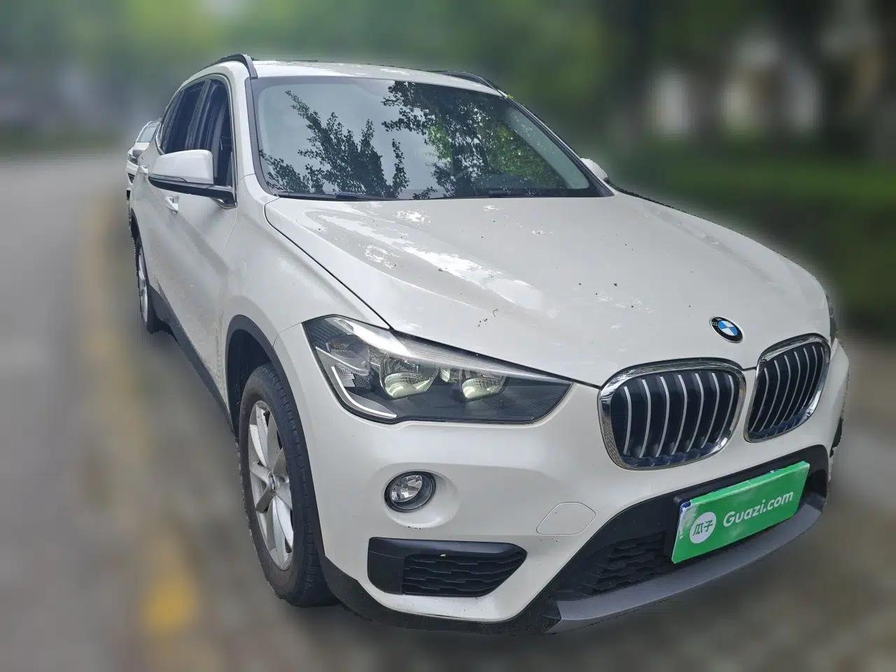 BMW X1 2019 sDrive18Li Fashion Model — миниатюра 3