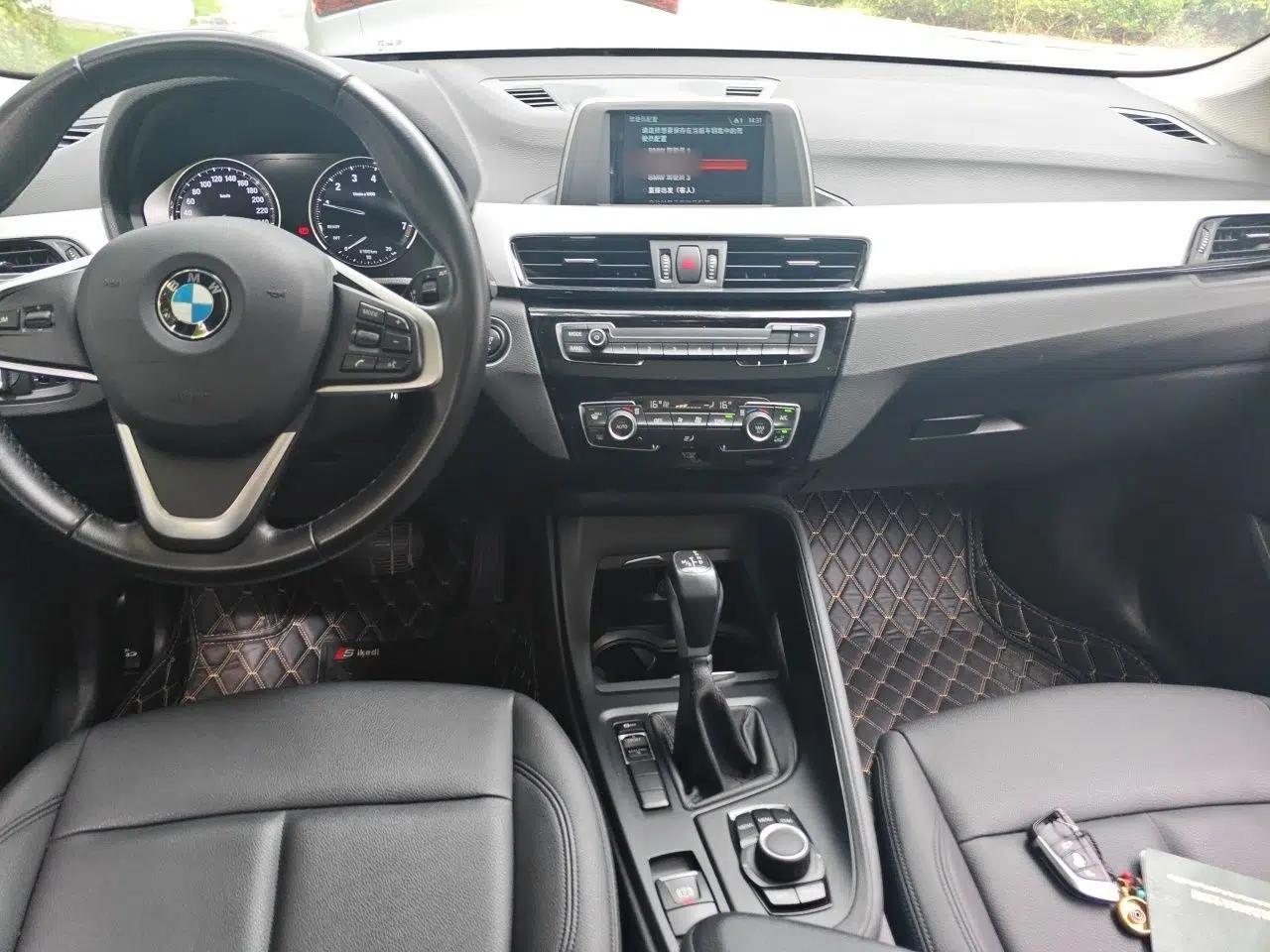 BMW X1 2019 sDrive18Li Fashion Model — миниатюра 9