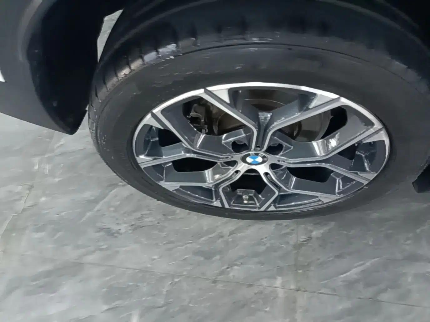 BMW X1 2020 sDrive25Li Leading Model — миниатюра 11