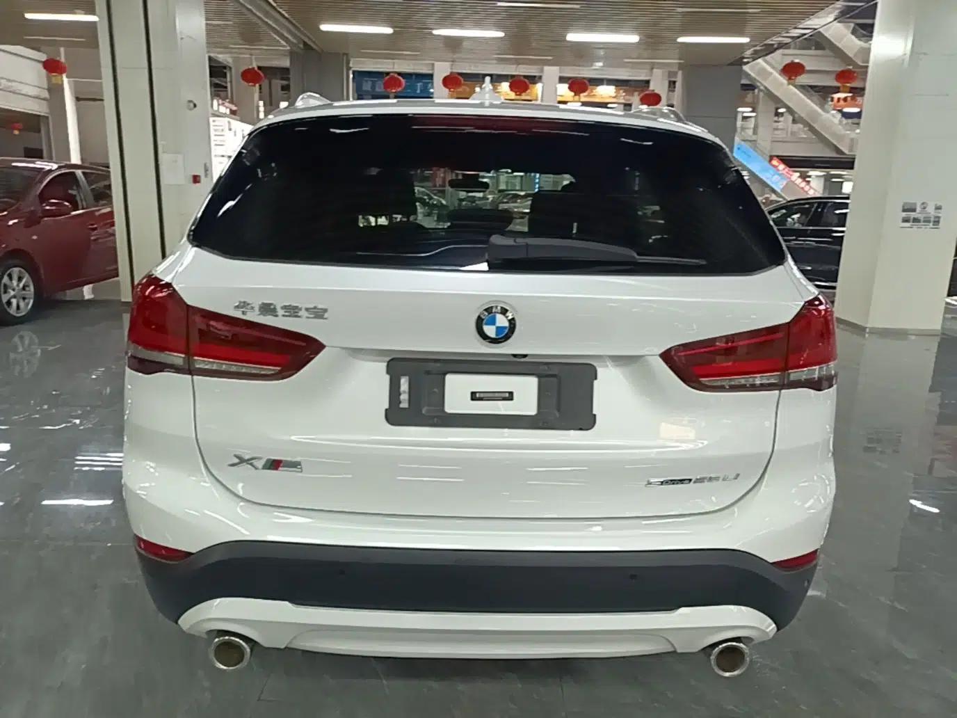 BMW X1 2020 sDrive25Li Leading Model — миниатюра 5