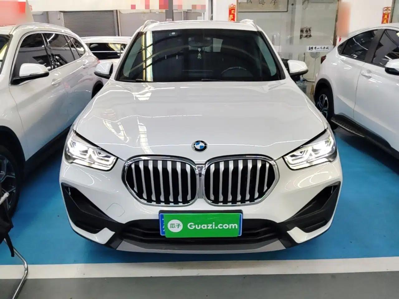 BMW X1 2021 sDrive20Li Fashion Model — миниатюра 2