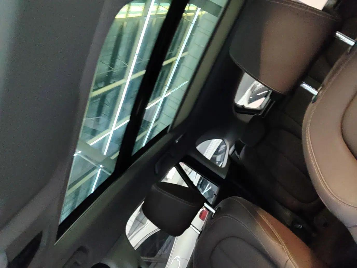 BMW X1 2021 sDrive20Li Fashion Model — миниатюра 21