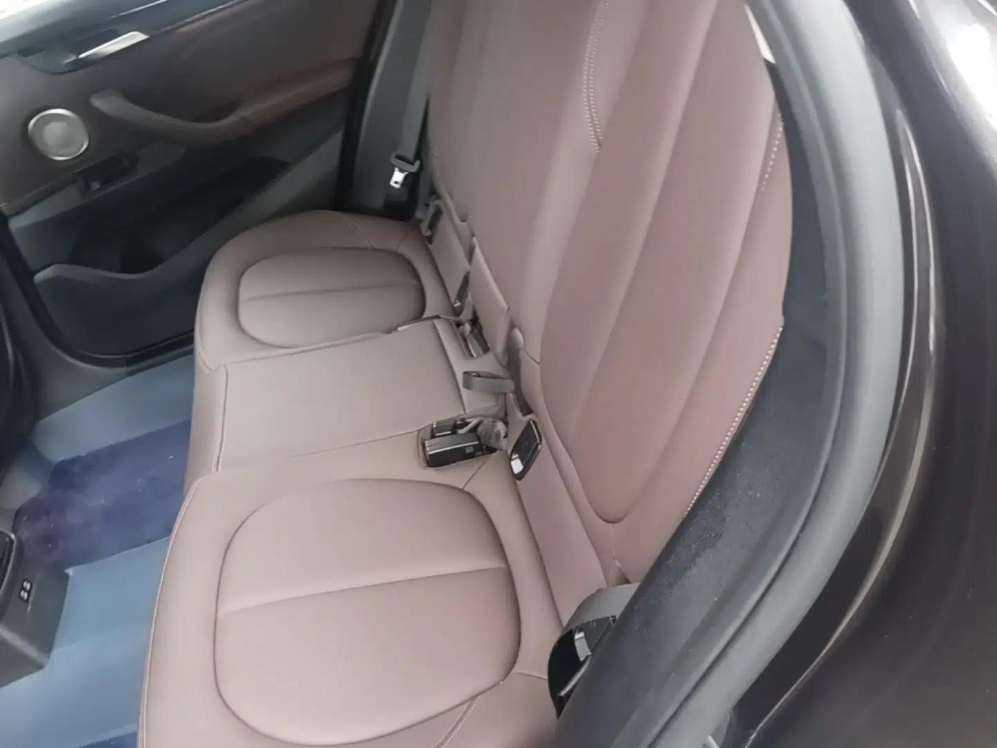 BMW X1 2021 sDrive20Li Fashion Model — миниатюра 25