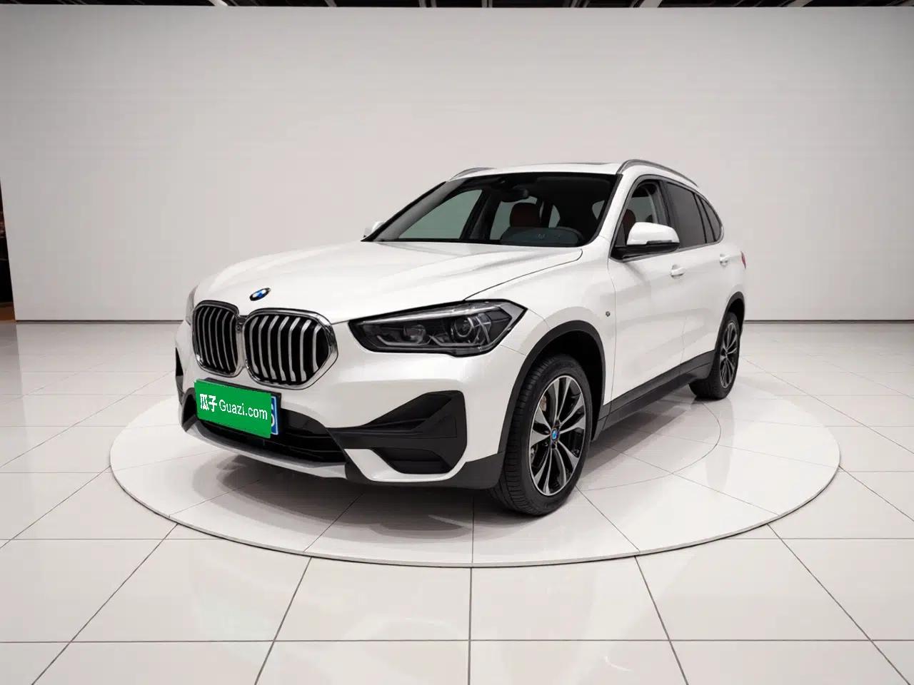 BMW X1 2020 sDrive20Li Fashion Model — миниатюра 1