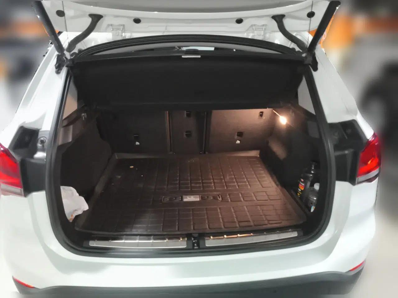 BMW X1 2020 sDrive20Li Fashion Model — миниатюра 16