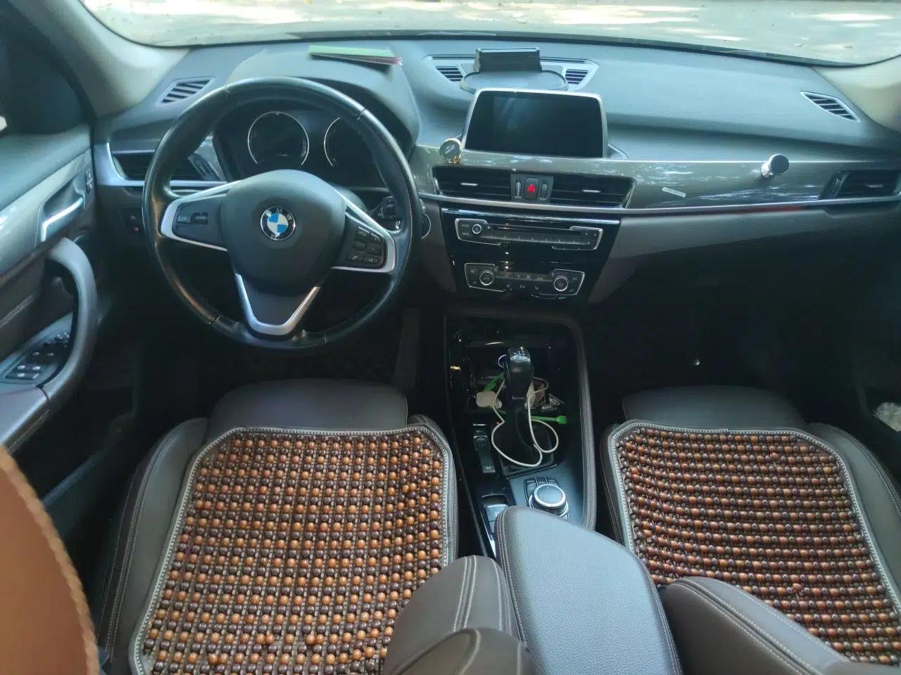 BMW X1 2018 xDrive20Li Luxury Edition — миниатюра 9