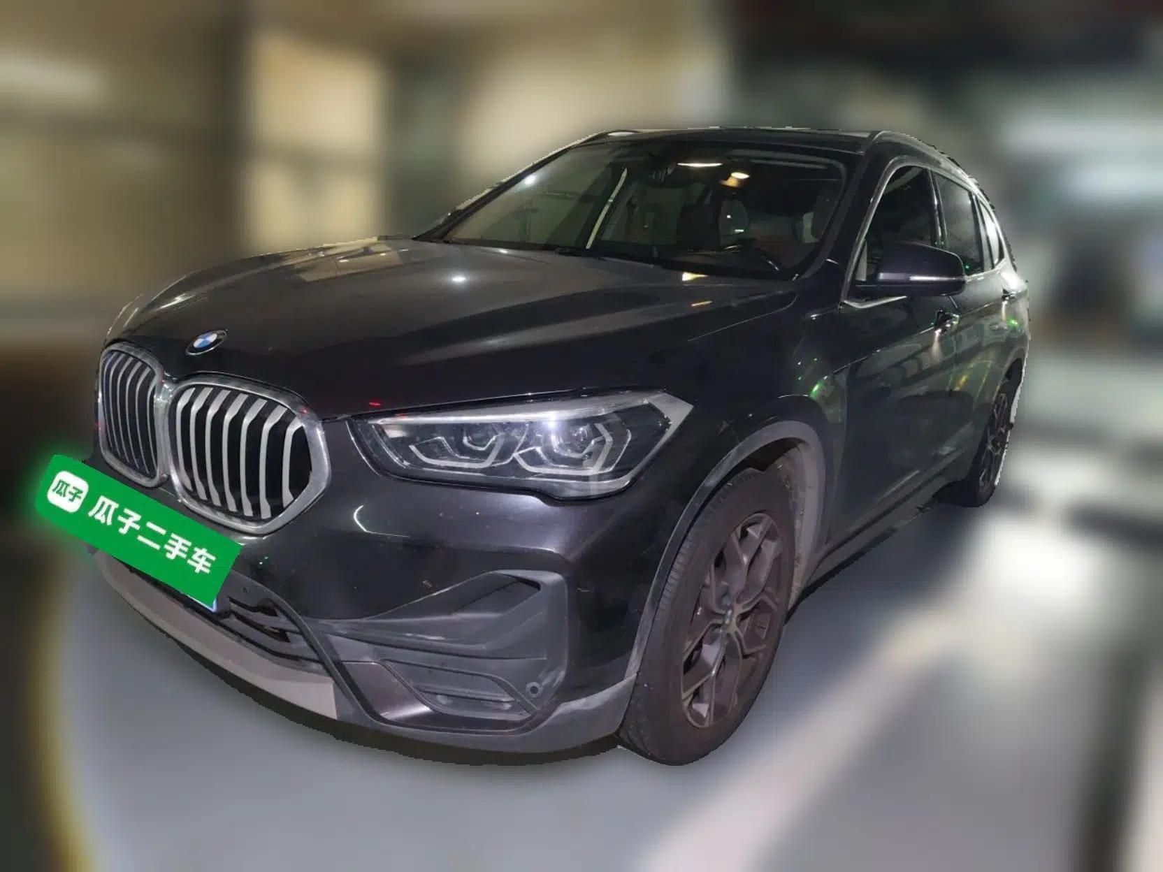 BMW X1 2021 sDrive25Li Leading Model — миниатюра 1