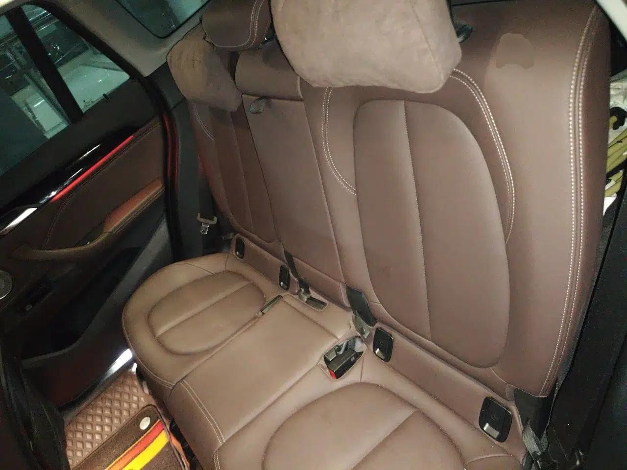 BMW X1 2021 sDrive25Li Leading Model — миниатюра 17
