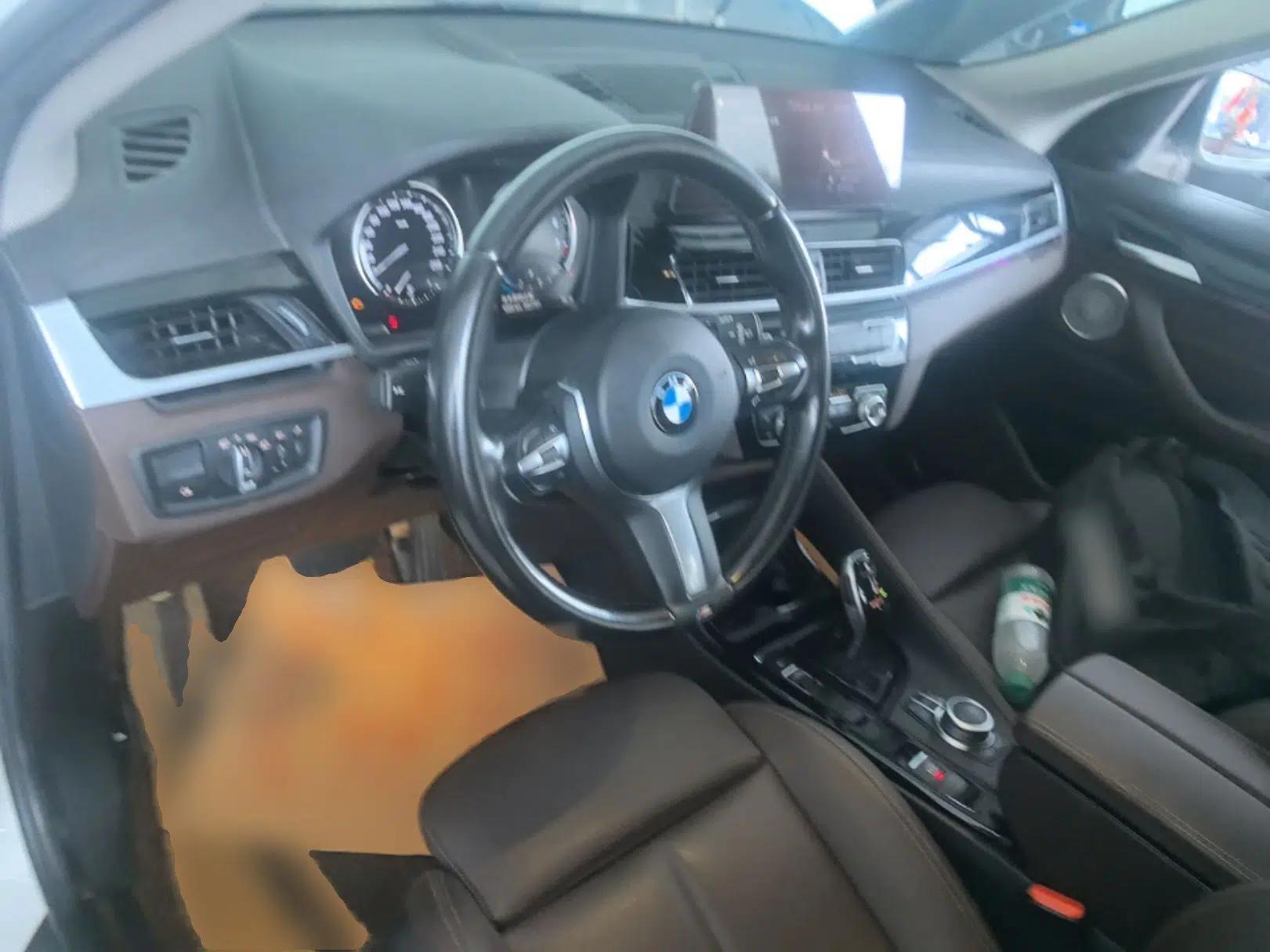 BMW X1 2021 sDrive25Li Leading Model — миниатюра 12