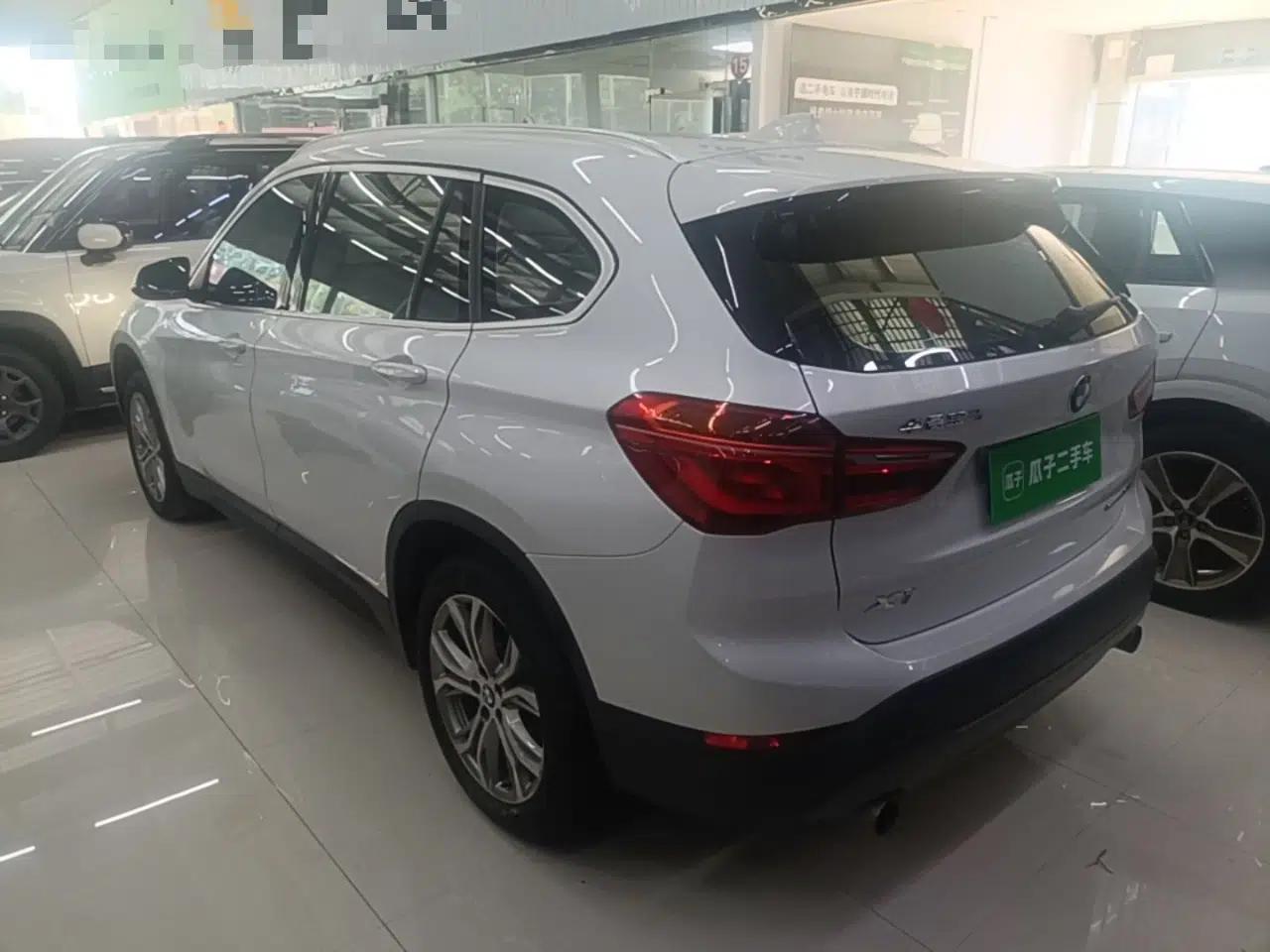 BMW X1 2019 sDrive20Li Leading Model — миниатюра 4