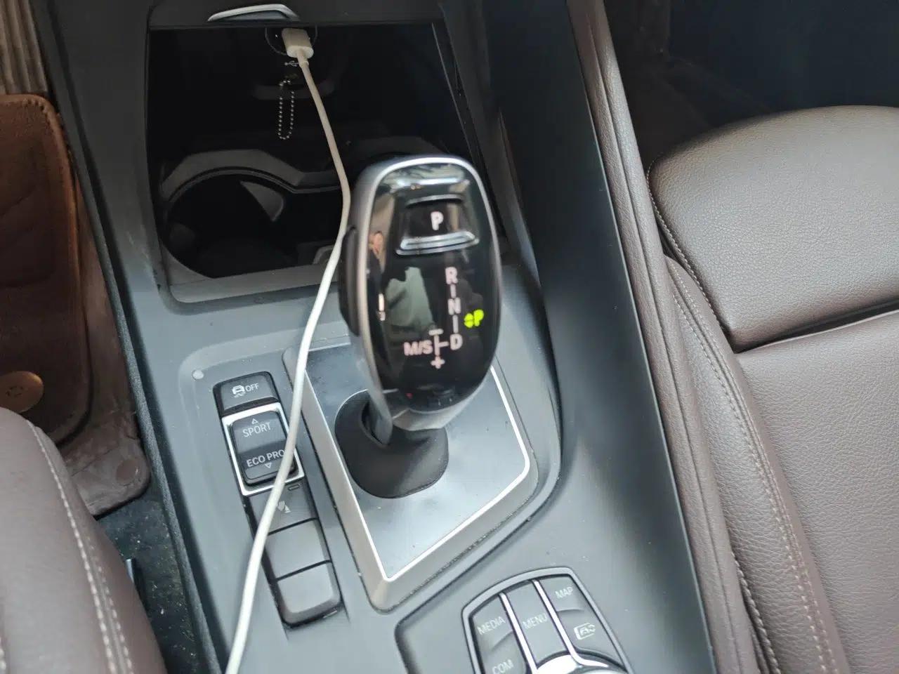 BMW X1 2022 sDrive25Li Leading Model — миниатюра 14