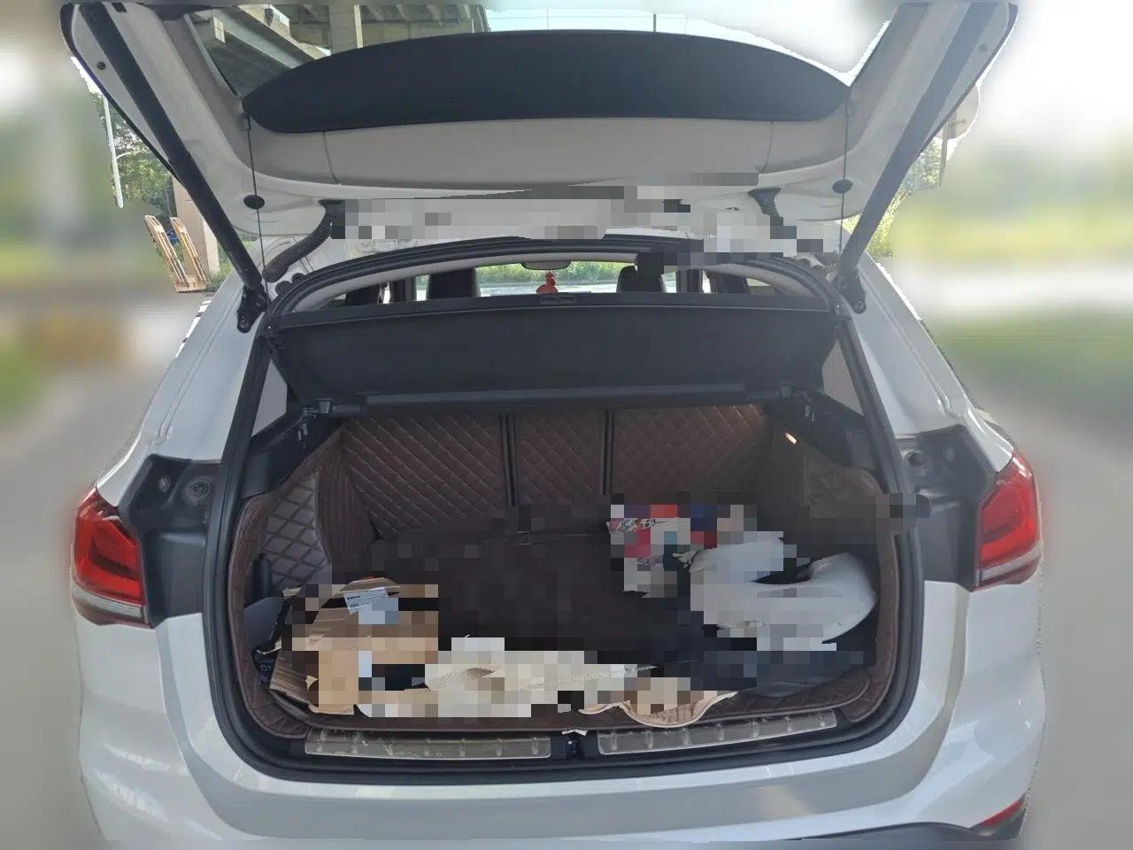 BMW X1 2022 sDrive25Li Leading Model — миниатюра 19
