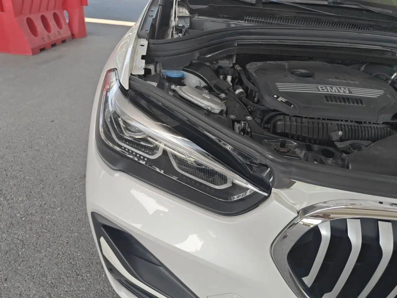 BMW X1 2022 sDrive25Li Leading Model — миниатюра 7