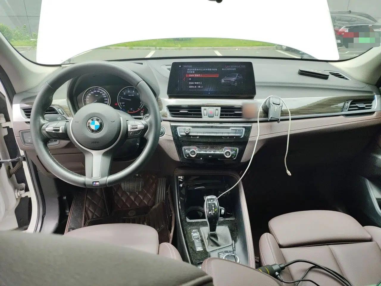 BMW X1 2020 xDrive25Li Luxury Edition — миниатюра 9