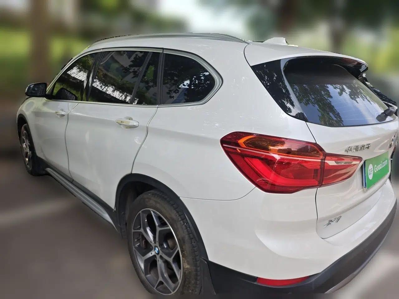 BMW X1 2019 sDrive18Li Premium Edition — миниатюра 4