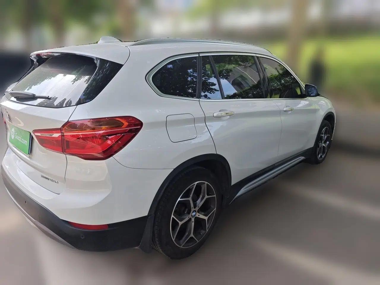 BMW X1 2019 sDrive18Li Premium Edition — миниатюра 6