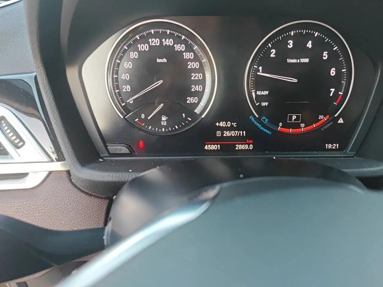 BMW X1 2020 sDrive25Li Leading Model — миниатюра 12