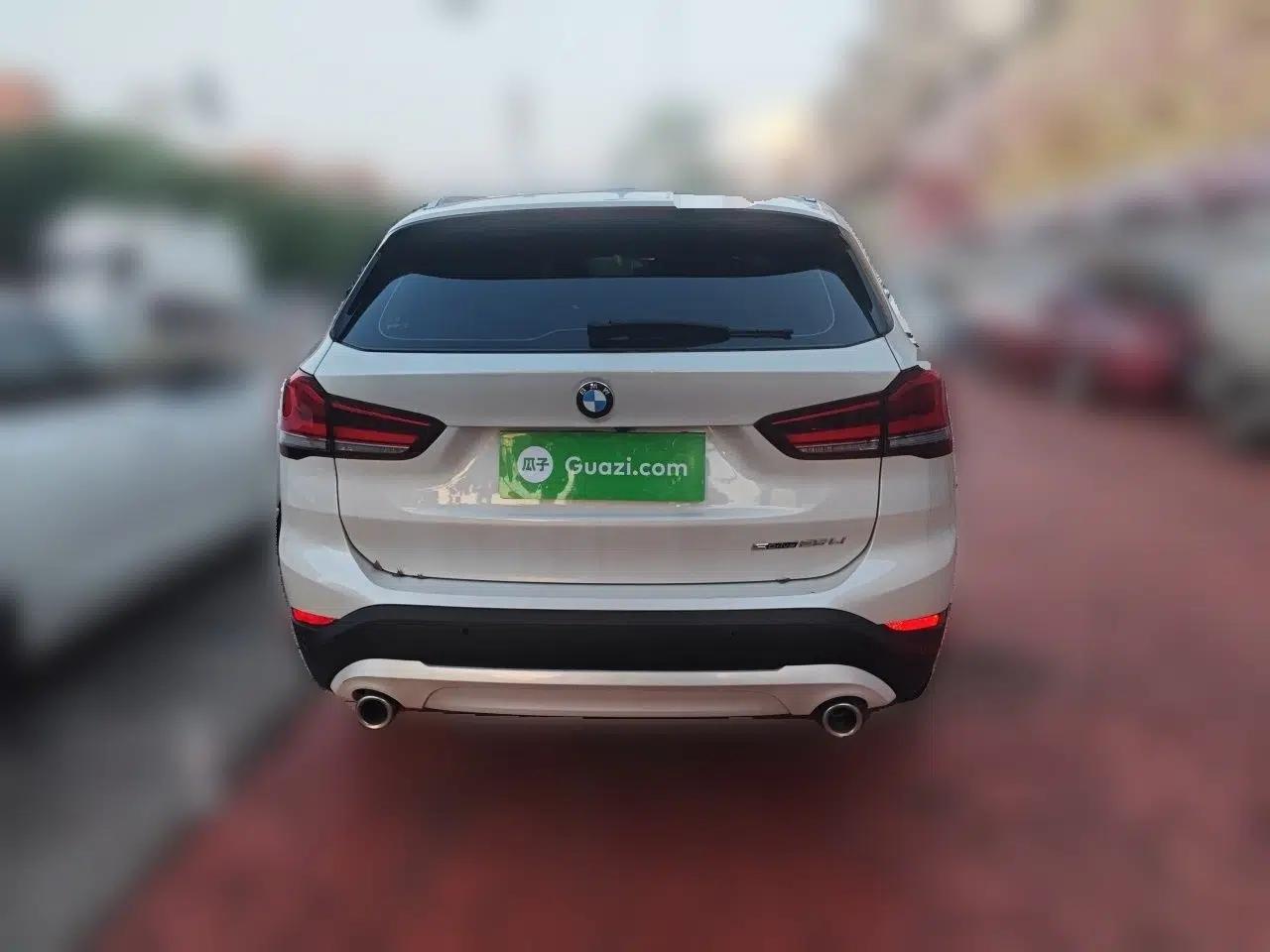 BMW X1 2020 sDrive25Li Leading Model — миниатюра 5
