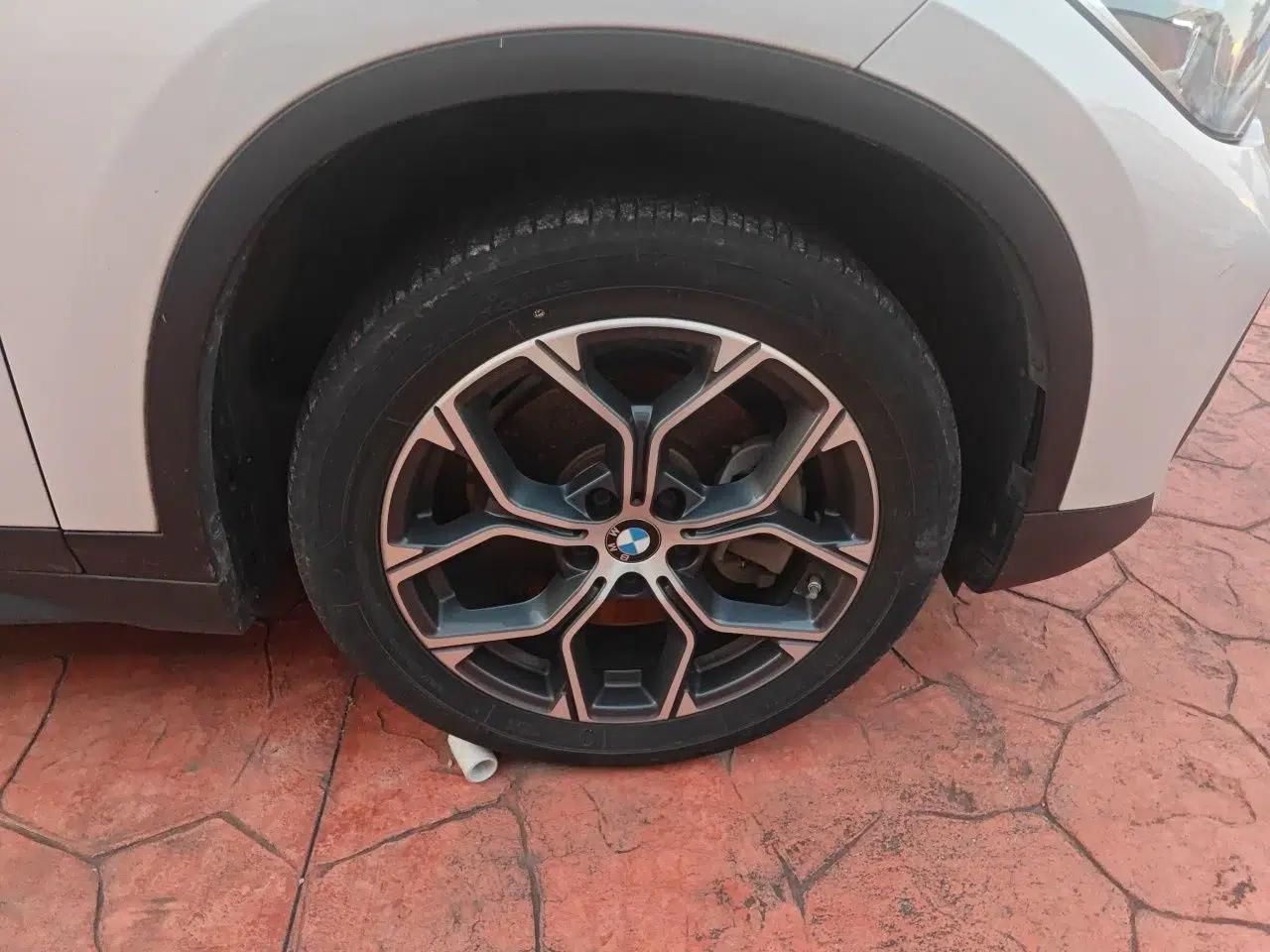 BMW X1 2020 sDrive25Li Leading Model — миниатюра 8