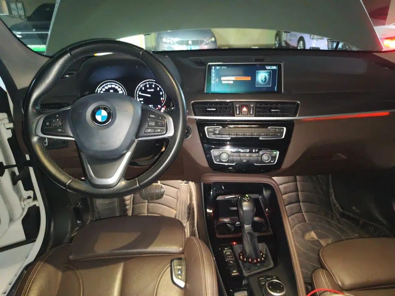BMW X1 2019 xDrive20Li Luxury Model — миниатюра 9