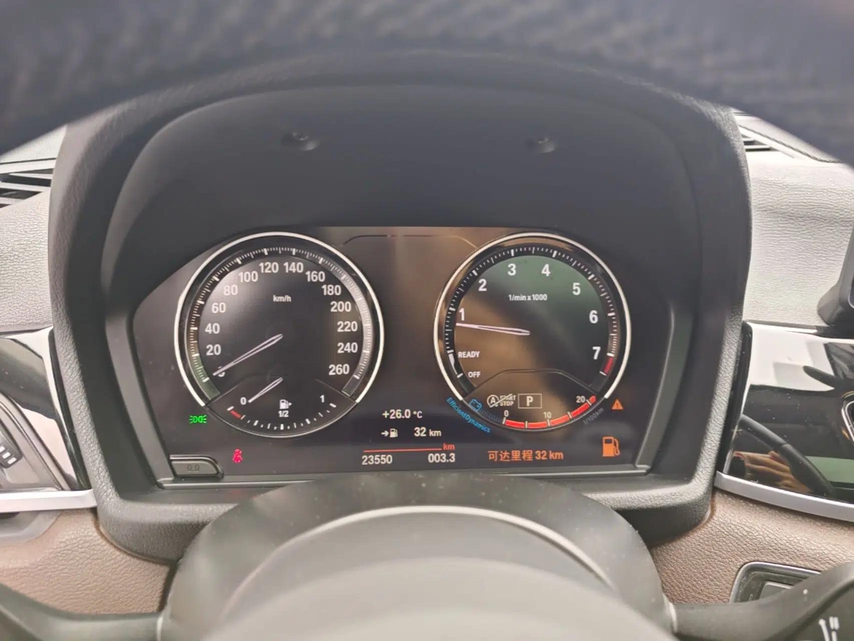 BMW X1 2022 sDrive25Li Leading Model — миниатюра 14